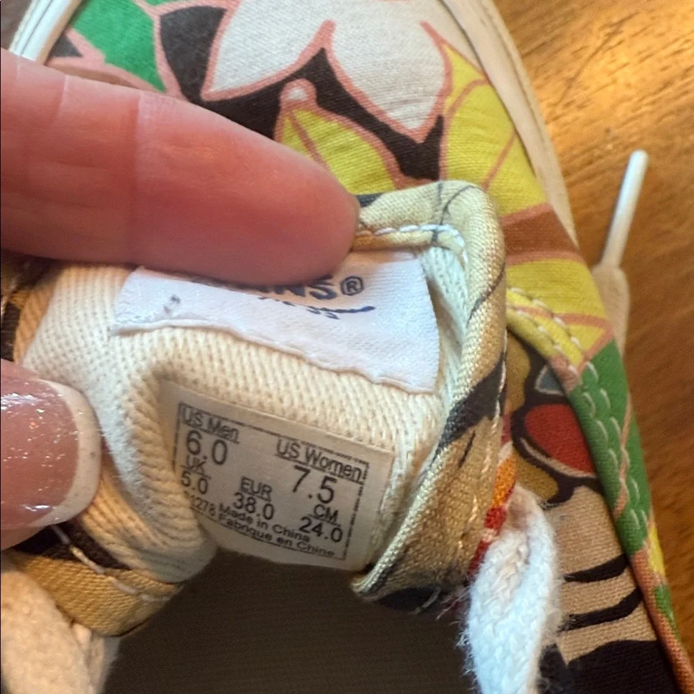 Vans Multicolor Floral Canvas Shoes - Picture 7 of 7